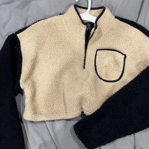 Cropped Sherpa half-zip
